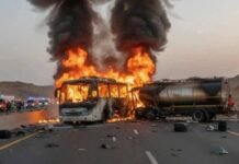 المناک حادثہ! مکہ سے مدینہ جارہی بس کی ٹینکر سےٹکر، 42 ہندوستانی معتمرین کے جاں بحق